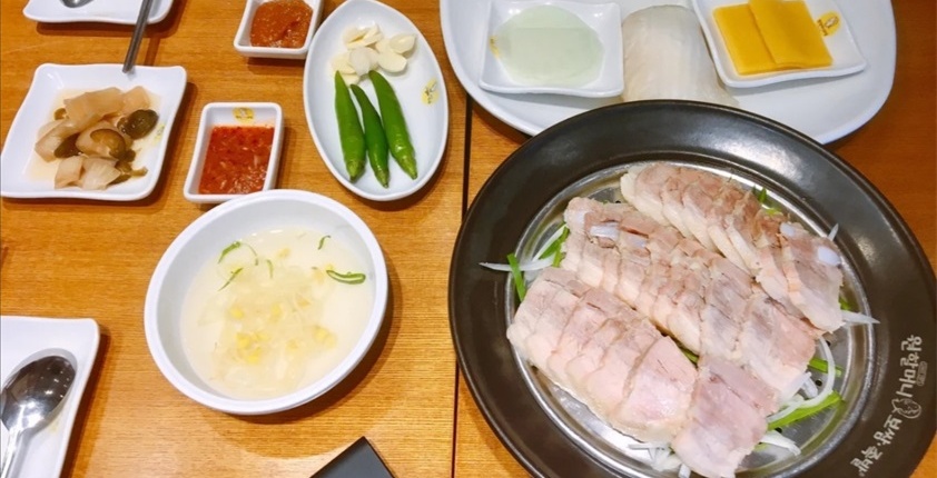 来韩国不吃会后悔的菜包肉！